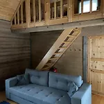 Vakantiehuis Tiku Homes *