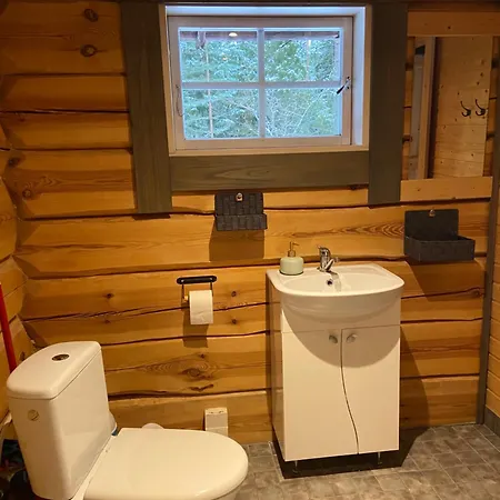Tiku Holiday Homes * Kiidjarve
