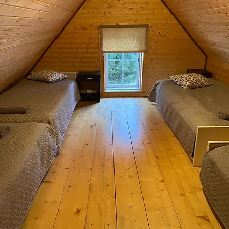 Tiku Holiday Homes Vikendica *
