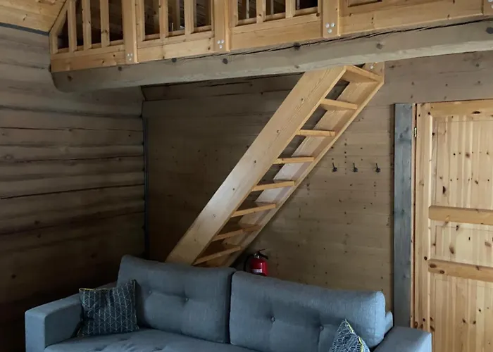 Prázdninový dům Tiku Homes *