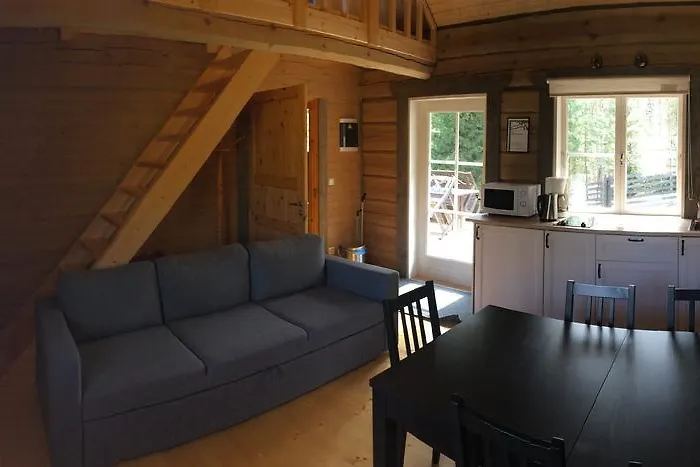 Tiku Holiday Homes * Kiidjarve